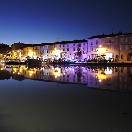 L'Instant Romance Le Romantique Castelnaudary Bagian luar foto
