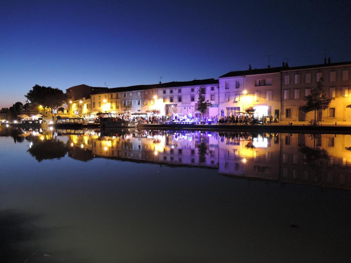 L'Instant Romance Le Romantique Castelnaudary Bagian luar foto